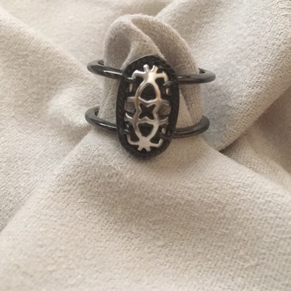 Kendra Scott Elyse Ring - Size 9